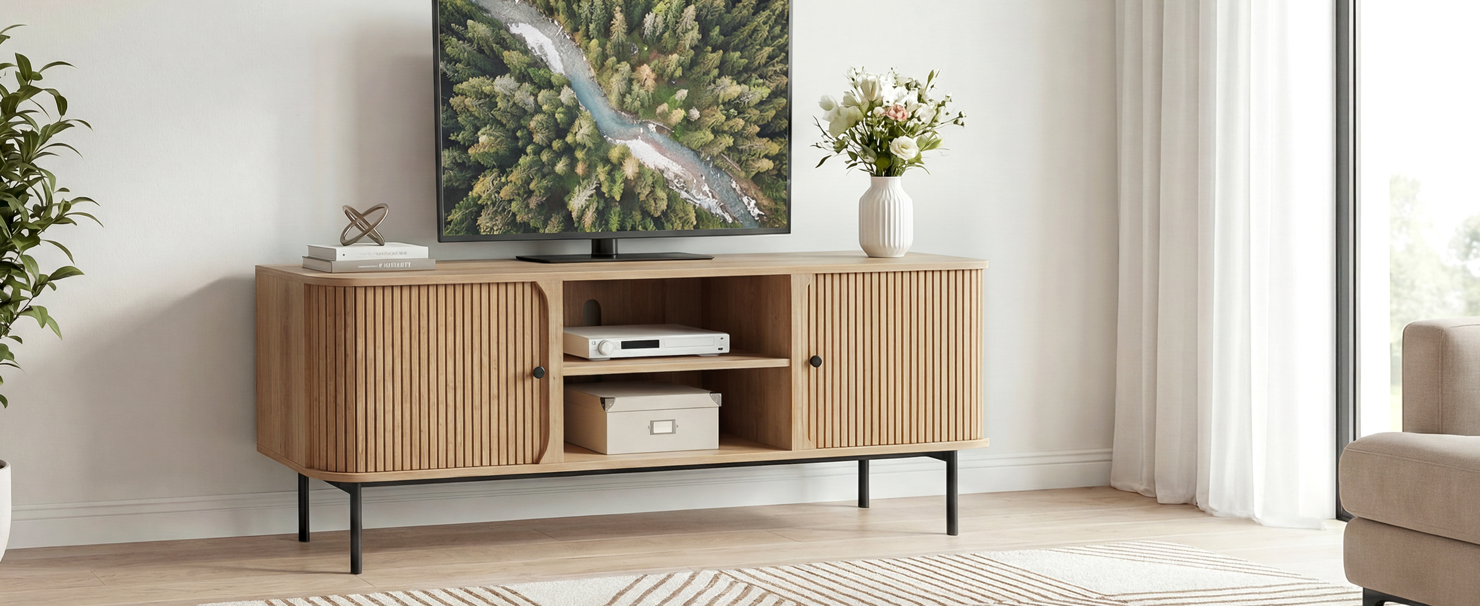 Anmytek 59 Inch TV Stand with Fluted Doors, Mid-Century Modern Media Console for TVs up to 65 Inch, Natural Oak Finish Entertainment Center with Open & Closed Storage, Cable Management & Metal Legs for Living Room