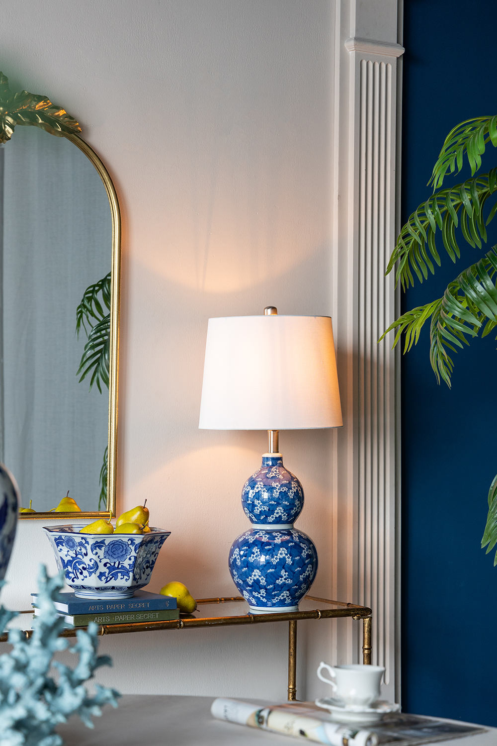 Anmytek Blue And White Two Tiered Ceramic Vase Table Lamp D13x25.7 Inch Decorative Lamp For Living Room Bedroom End Table