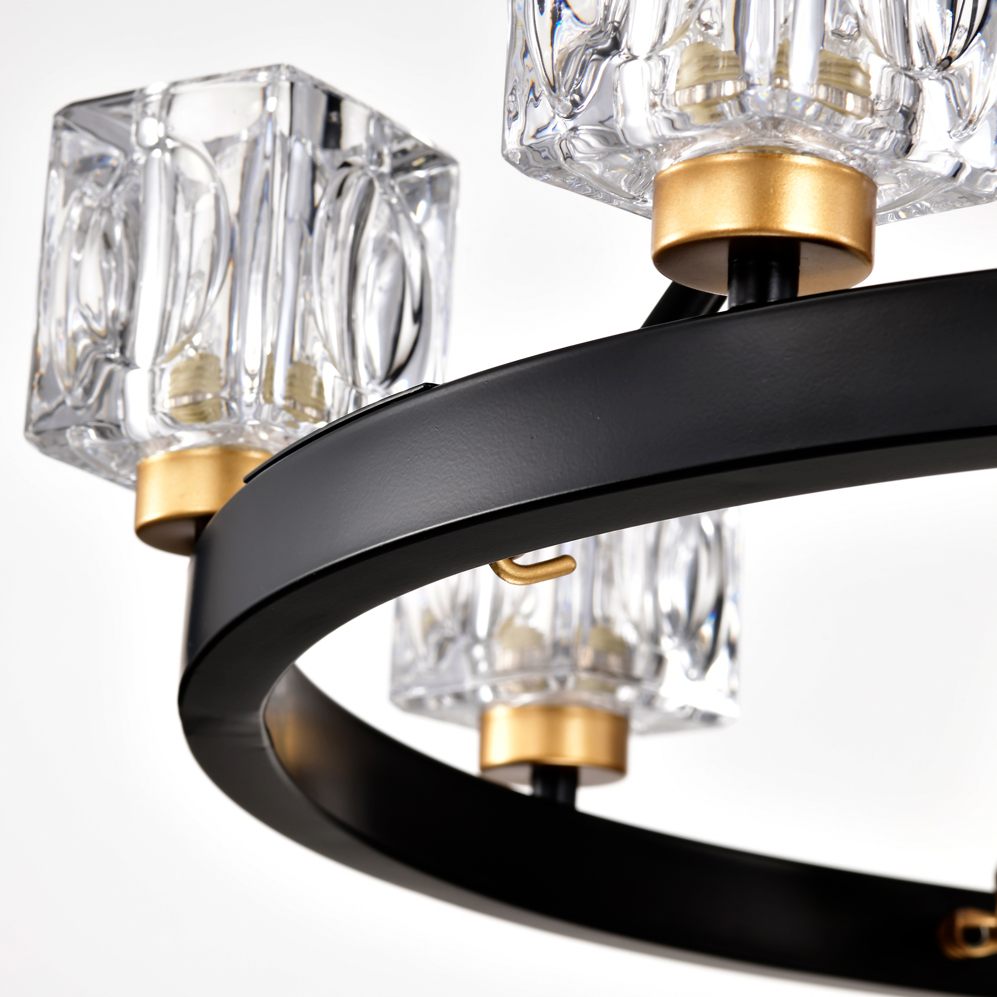 Anmytek Wagon Wheel Chandelier Matte Black Gold Small Crystal Round Ceiling Hanging Light Modern Farmhouse Rustic Light Fixture for Kitchen Island Living Room Dining Room Foyer Entryway Bedroom