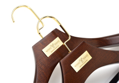 Luxury Custom Wooden Coat Suit Hanger With Gold Hook And Velvet Bar