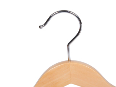 Natural Color Wooden Clothes Hanger With Round Bar