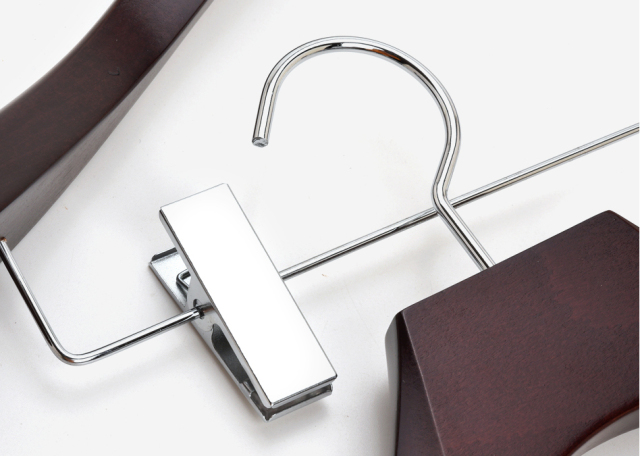 Deluxe Wooden Coat Suit Hanger With Clips