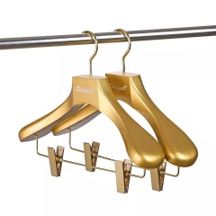 Deluxe Shiny Gold Color Wooden Coat Hanger With Clips