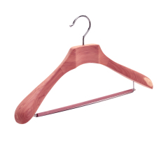 Cedar Wood Suit Hanger With Locking Bar