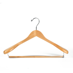 Natural Color Wooden Clothes Hangers With Locking Bar