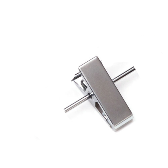 Small flat clip in Chrome finish