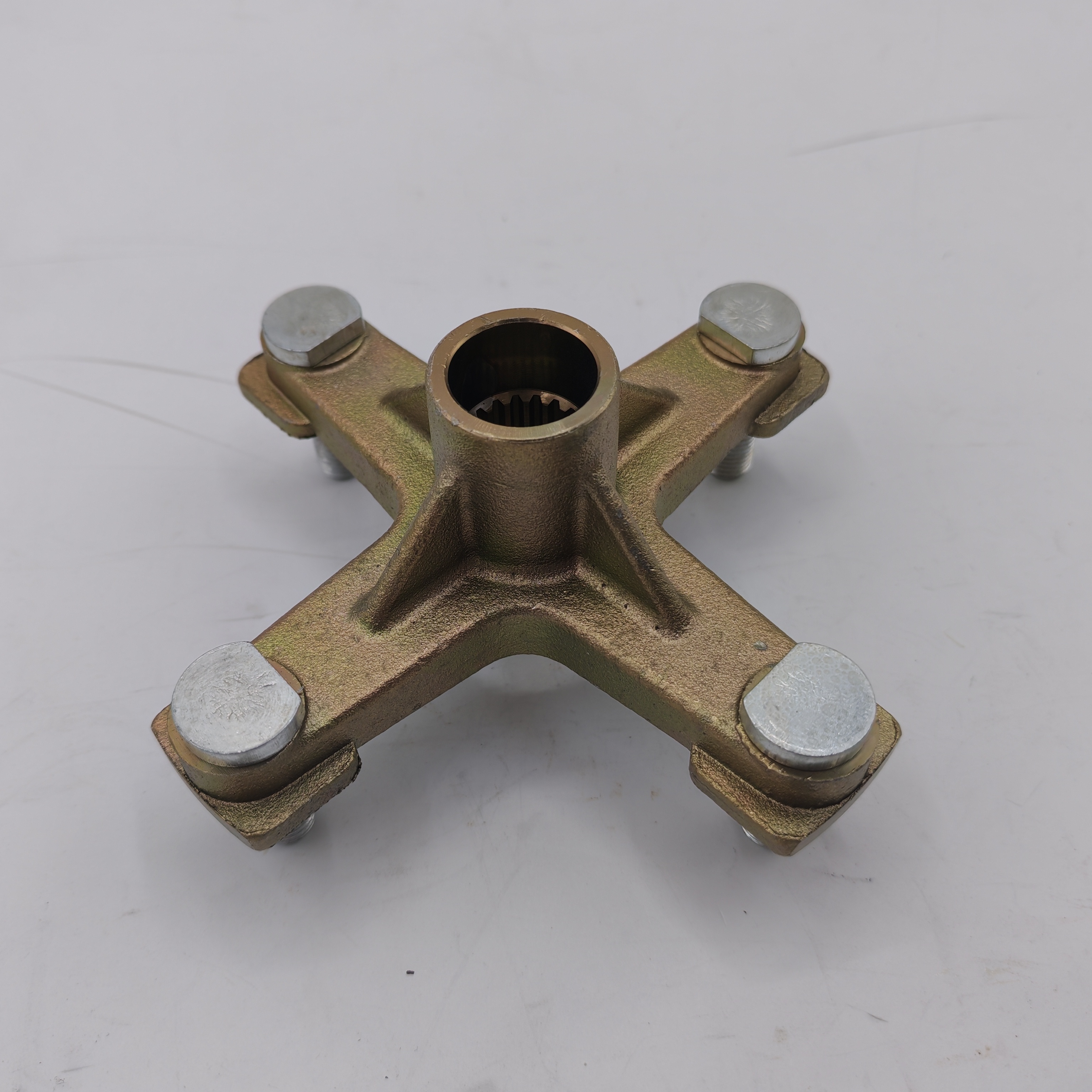 Rear Wheel Hub with 4 Studs for Yerf Dog GX150 Go-Kart Tires and Wheels