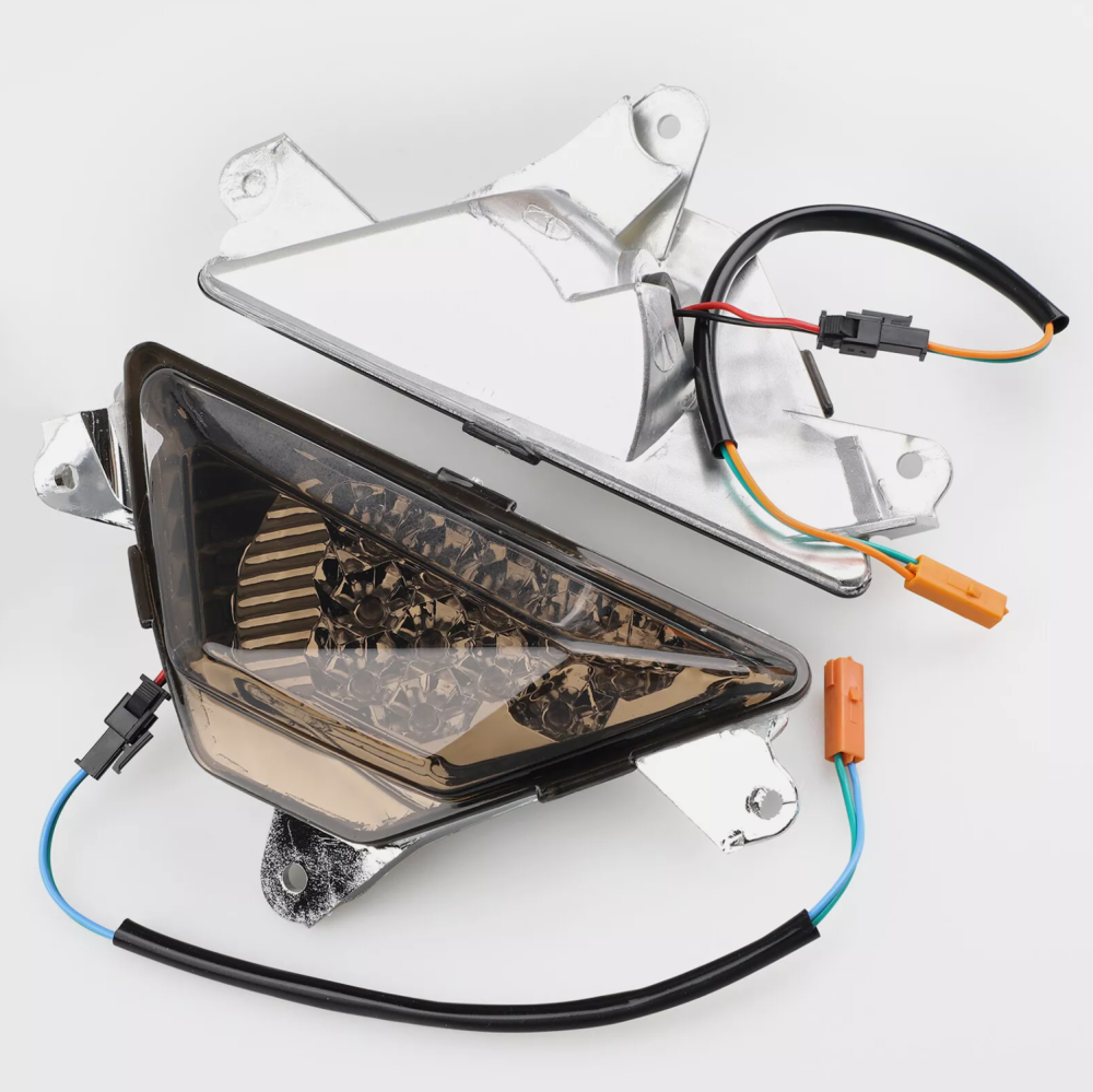 Front LED Turn Signals Light Lamp For KAWASAKI NINJA 250/300/400/650/1000 ZX6R modified