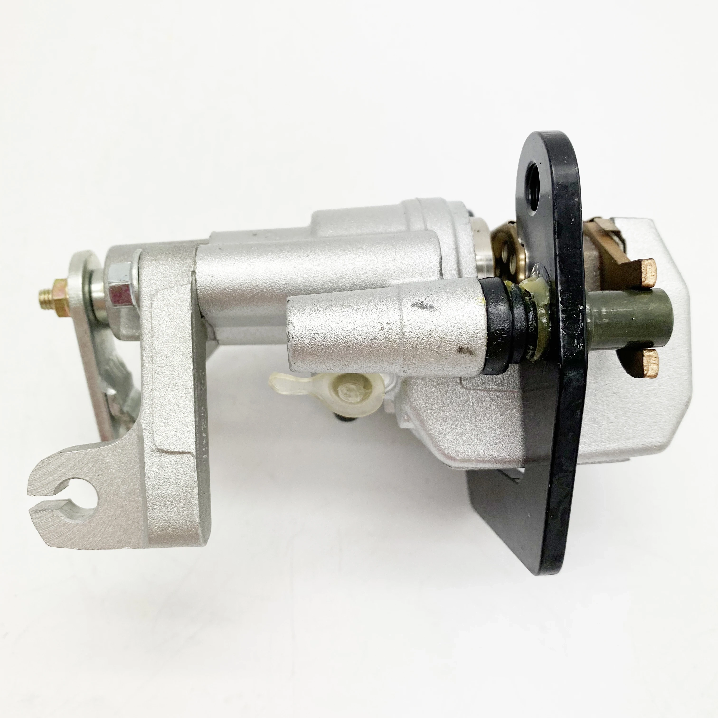 New Rear Brake Caliper Assy With brake pads For HISUN 500CC 700CC HS500 HS700 ATV Quad 44700-107-0100