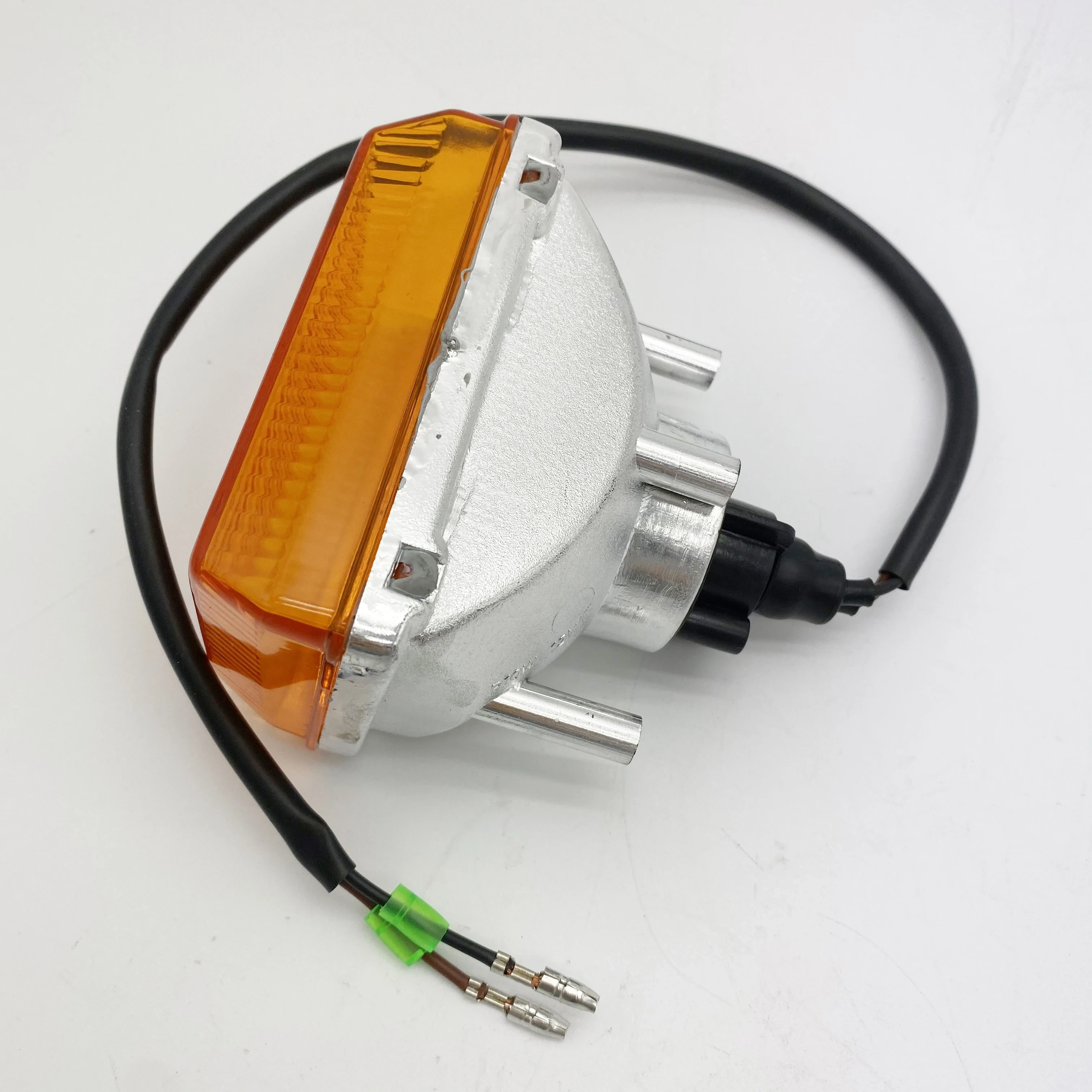 Turn Signal Tail Light Rear Amber W/Lens UTV 700 500 HS HiSUN MASSIMO YS MSU TSC 12V 35410-115-0100