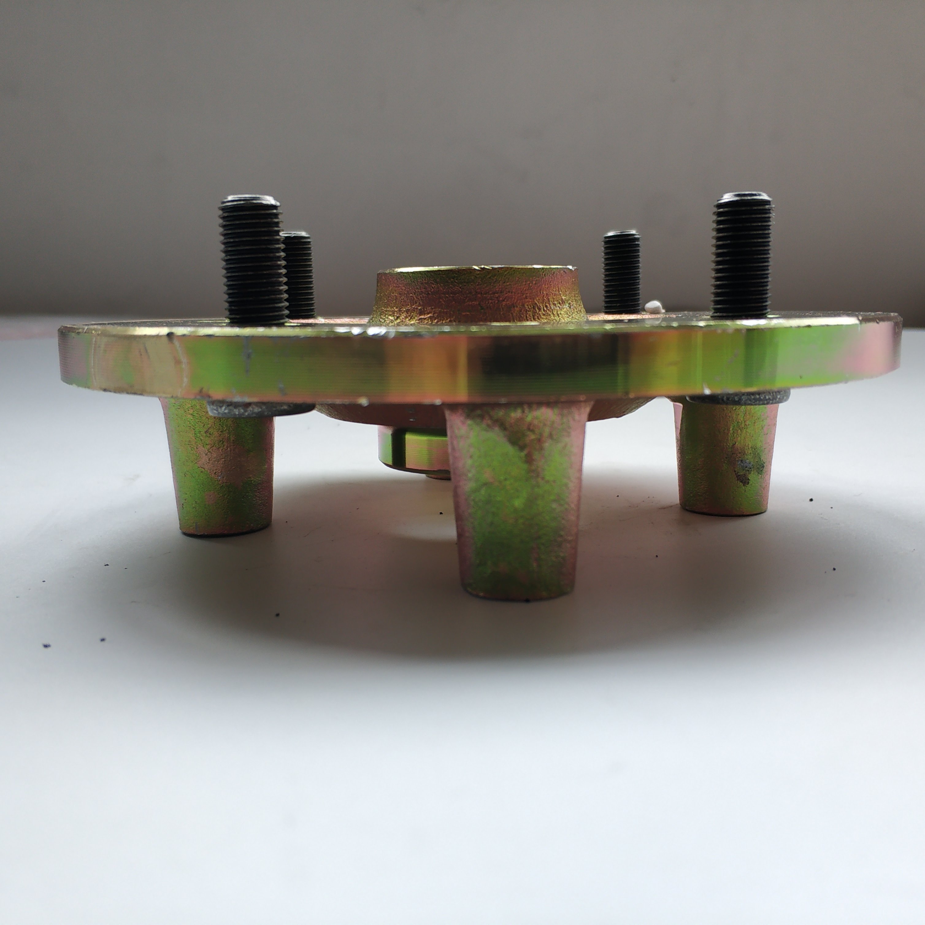 Wheel Hub Rear Rear Hub For HISUN MASSIMO SUPERMACH UTV 400 UTV 700 MSU 500