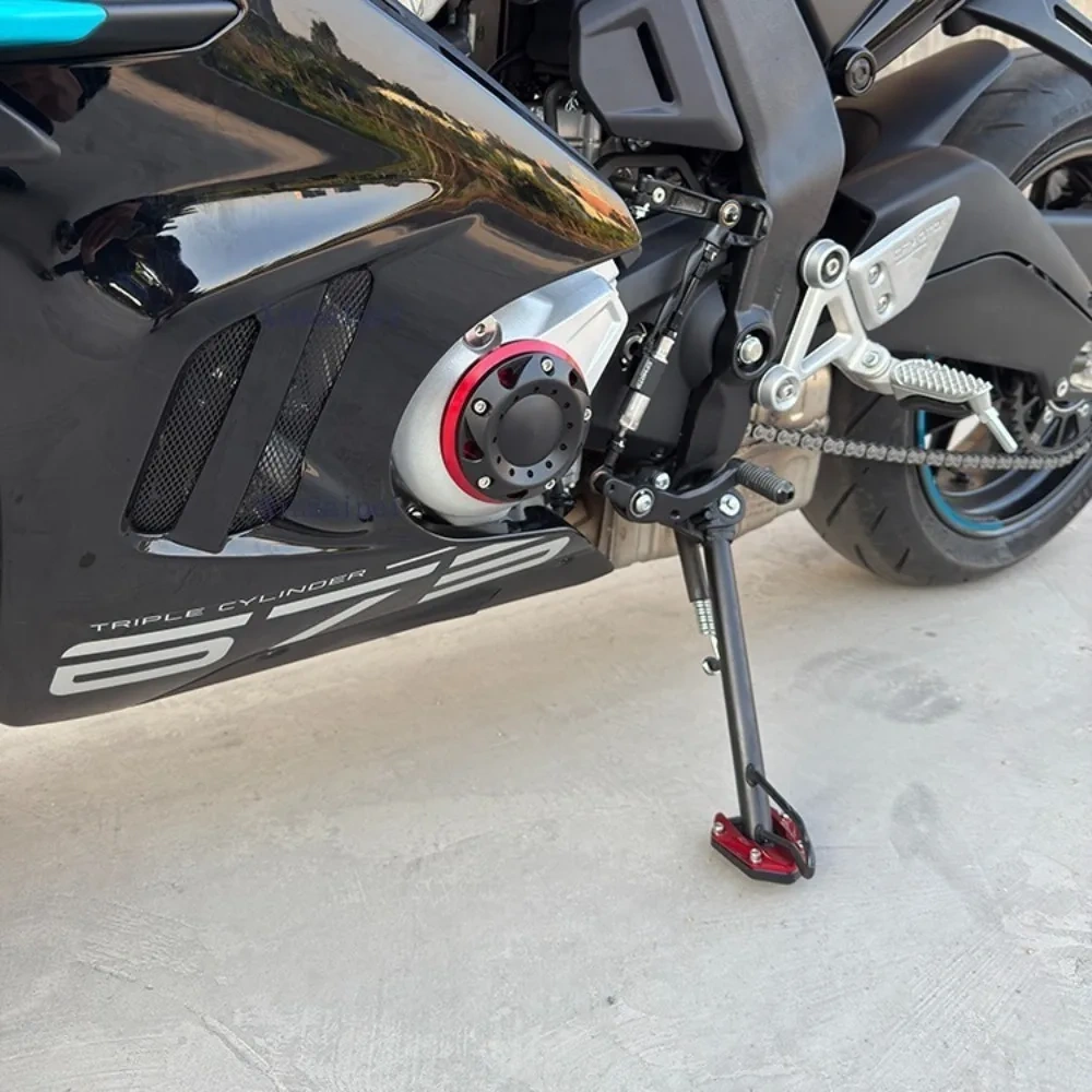 For CFMOTO 675NK 675SR engine side cover Modified left right protective cover CF650-10-11anti drop protective cover Accessories