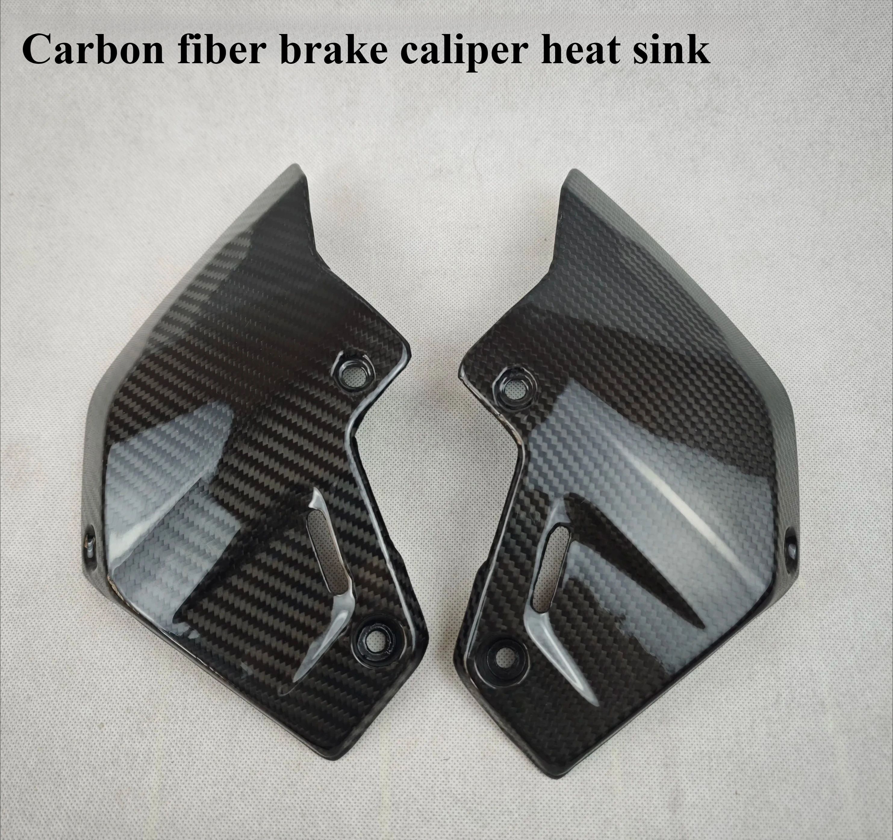 For CFMOTO 675SR one-stop fuel tank cap, key cover, fixed air wing, exhaust hood, real carbon fiber accessories,cfmoto675sr wind