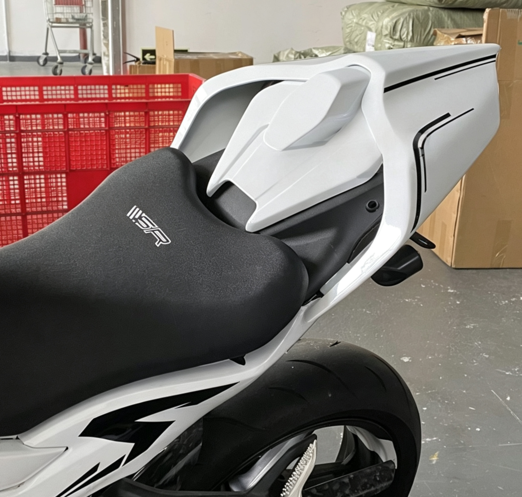 For CFMOTO 450SR 450SRS Integrated Rear Hump Sports Shield Motorcycle Modification Decoration Accessories，One-piece rear hump