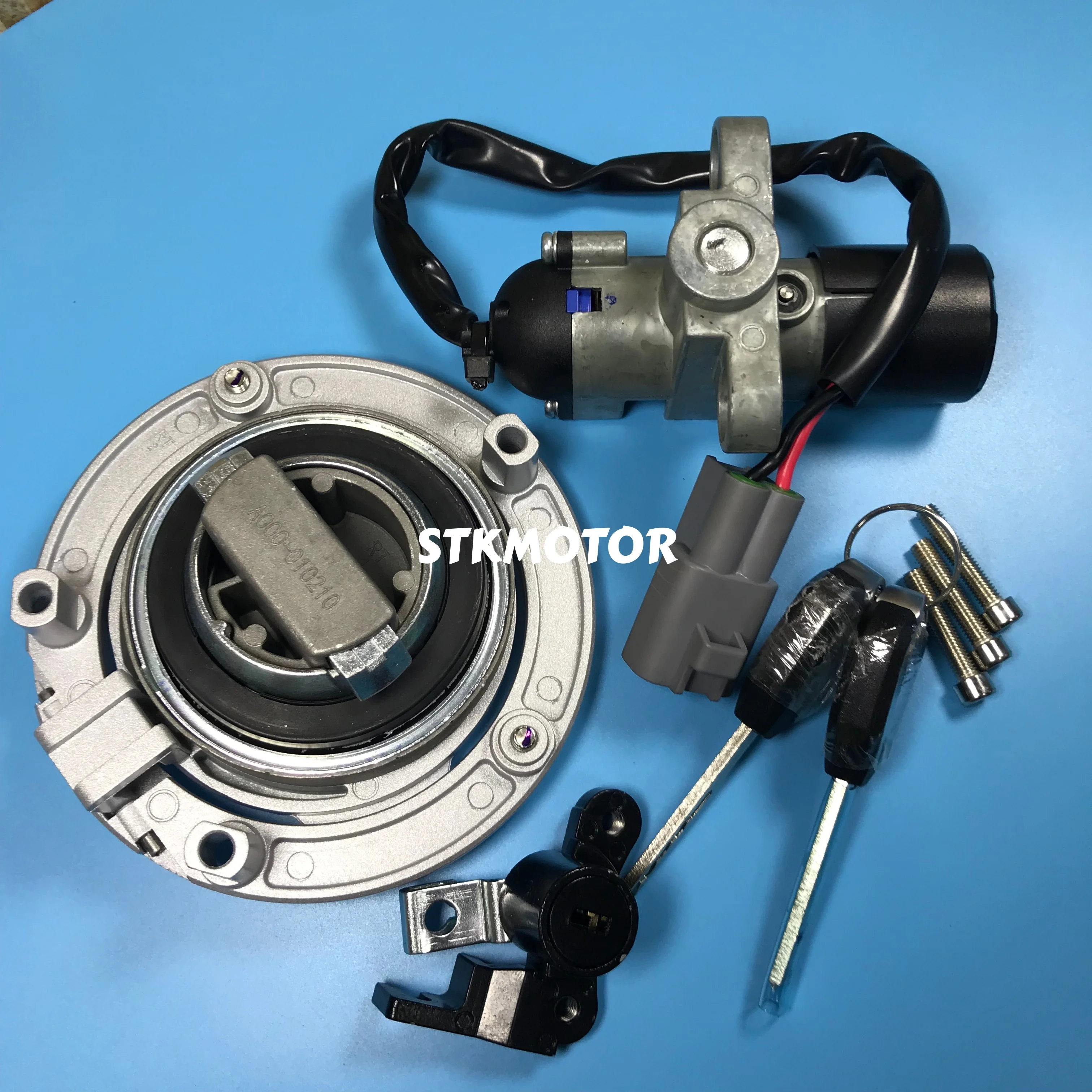 Motorcycle Ignition Switch Fuel Gas Cap Lock Key Set For 450NK 450SR CF450SR 450NK Accessories 2022-2024