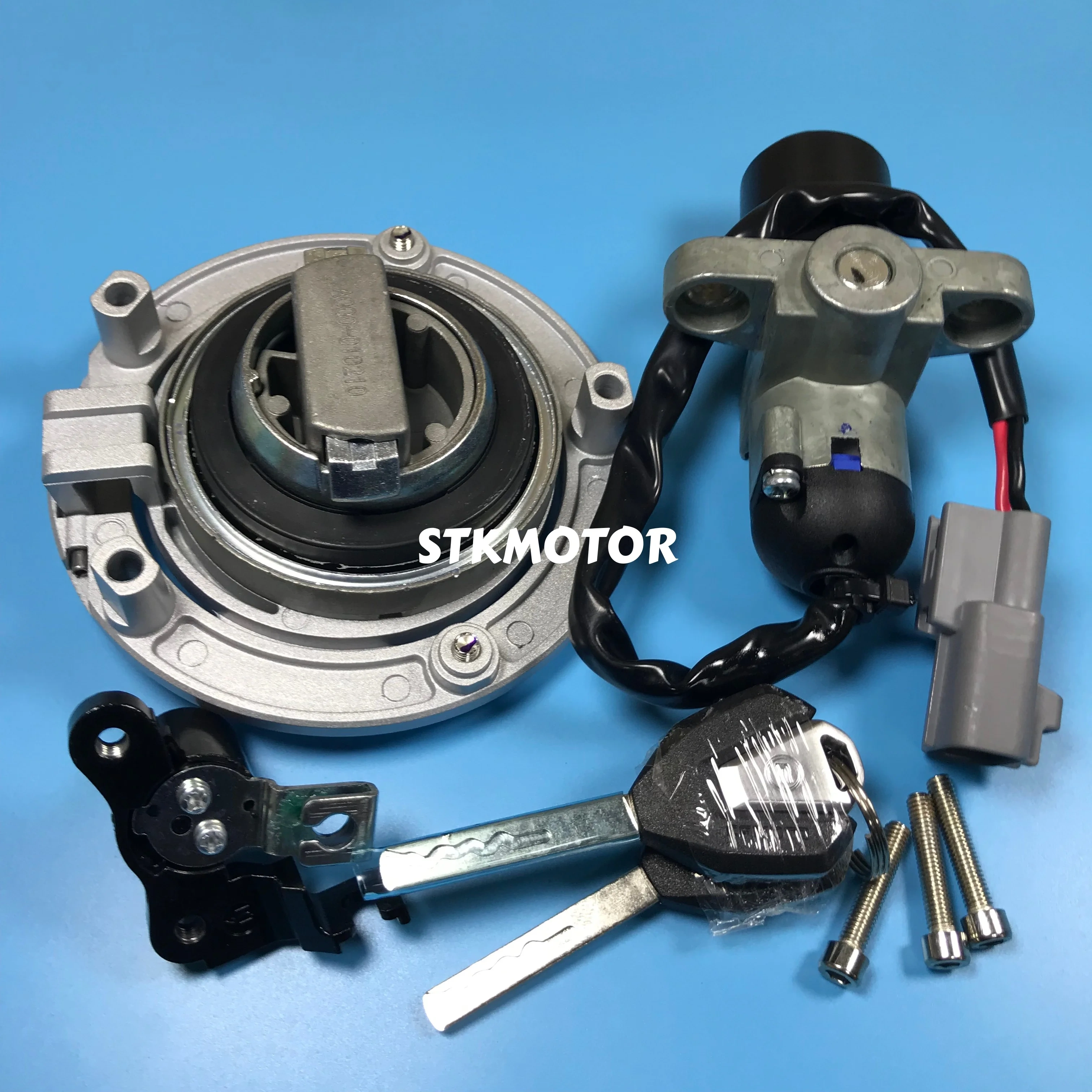 Motorcycle Ignition Switch Fuel Gas Cap Lock Key Set For 450NK 450SR CF450SR 450NK Accessories 2022-2024