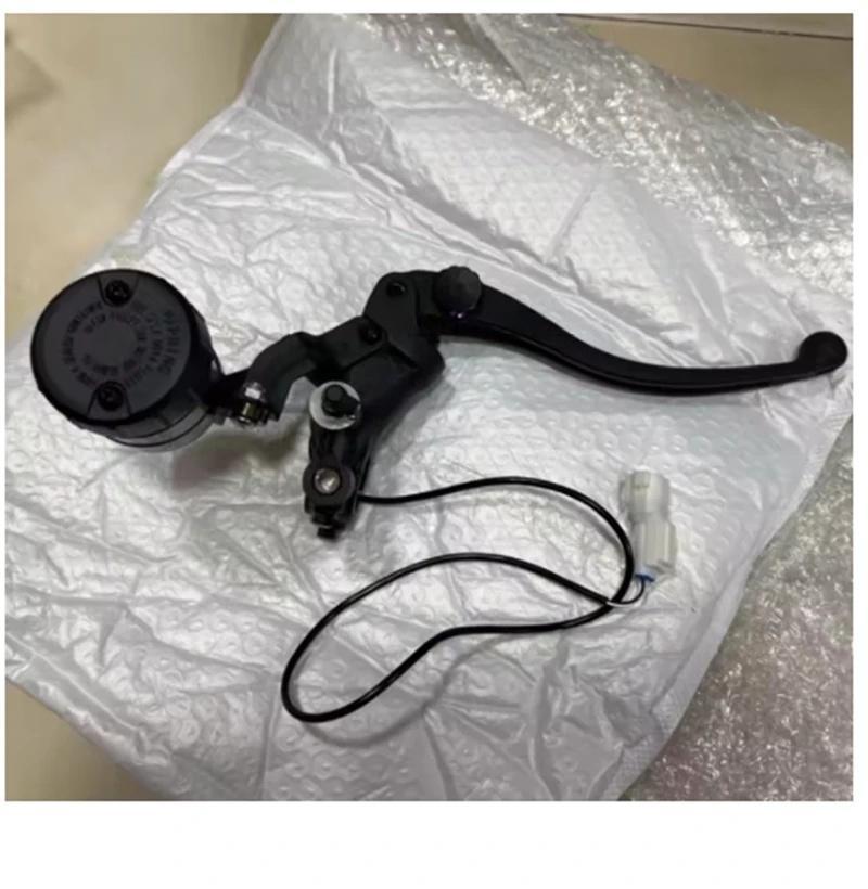 For CFMOTO  675NK handbrake main cylinder front brake pump handle brake assemblie brake pump oil cup accessories