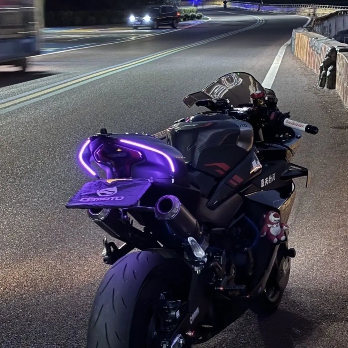 FOR CFMOTO 450SR The Upgraded Version Has No in The Taillights. Any Color and Any Mode Can Be Adjusted Via The Mobile Phone App.