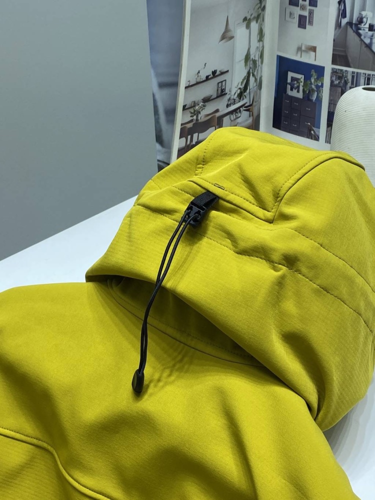 Arcteryx  GORE-TEX waterproof  breathable soft shell assault Jacket