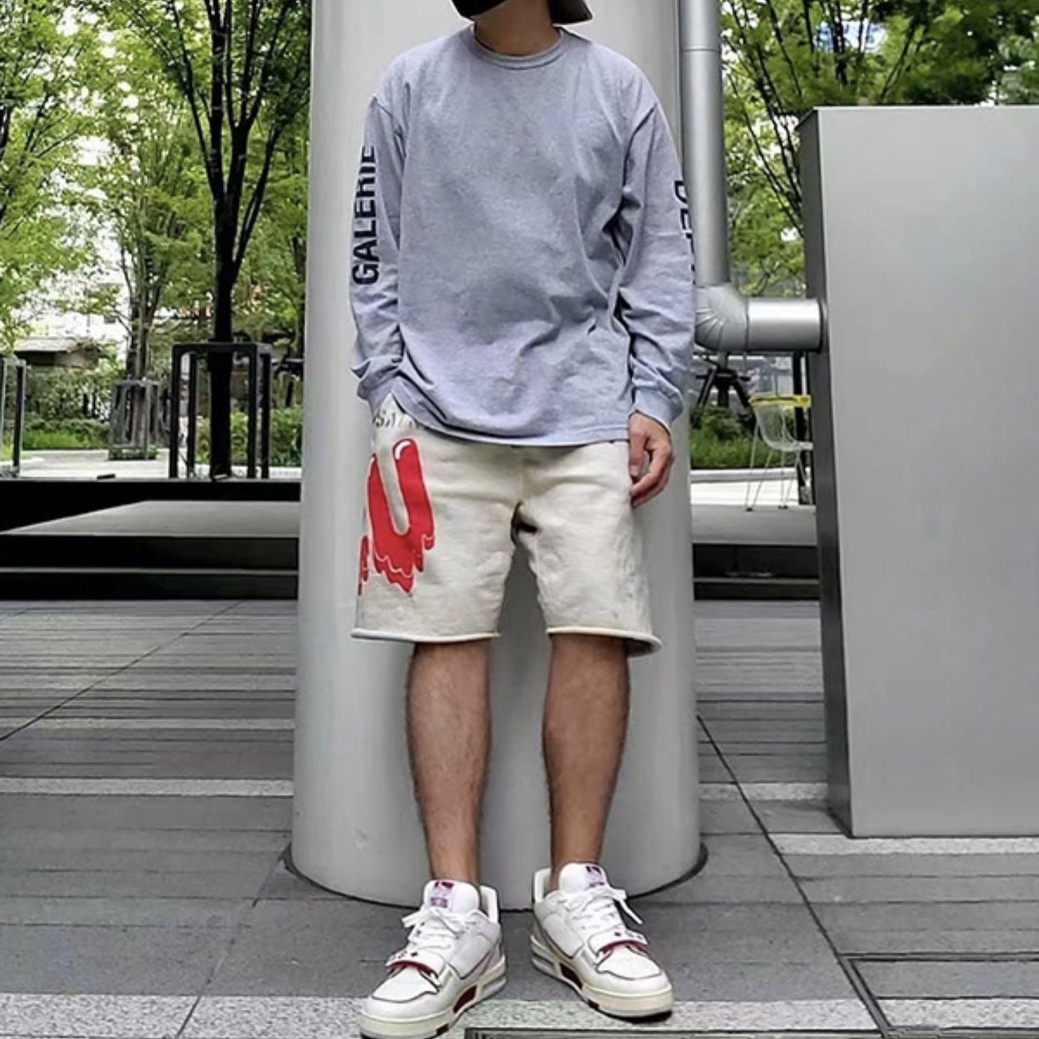 Saint Michael Dissolve Love Shorts Grey