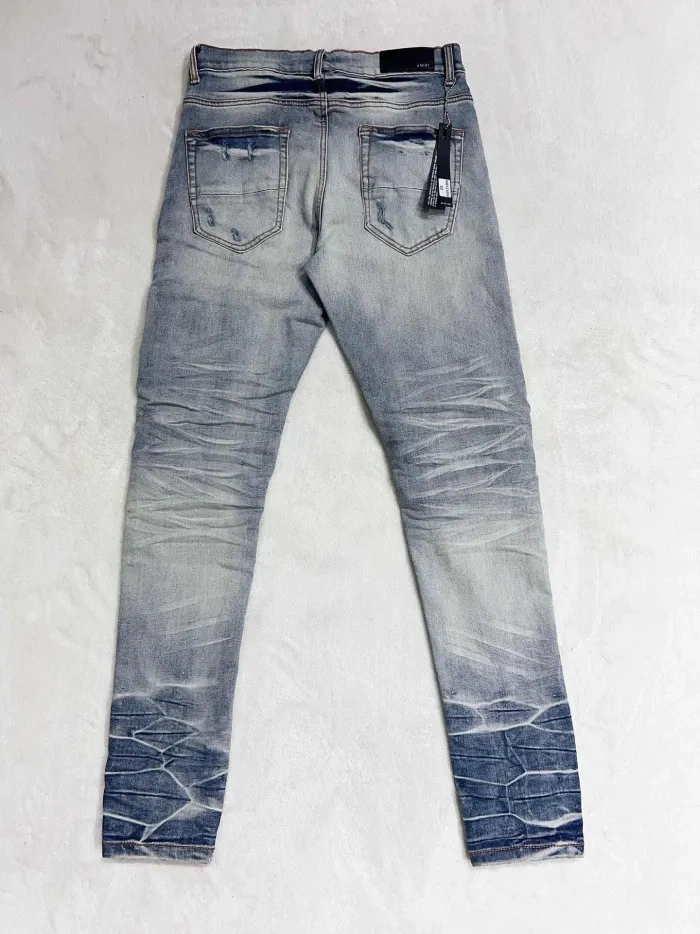 1:1 quality version Distressed Letter Patch Jeans