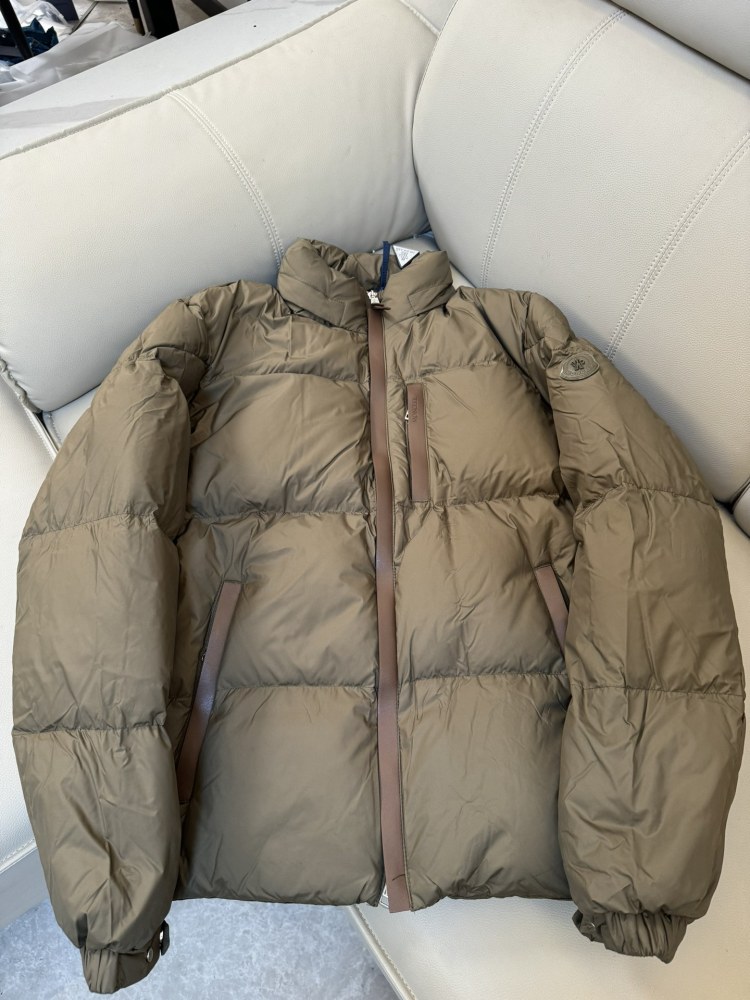 M0ncler Nfc Tag Black And Khaki Down Jacket