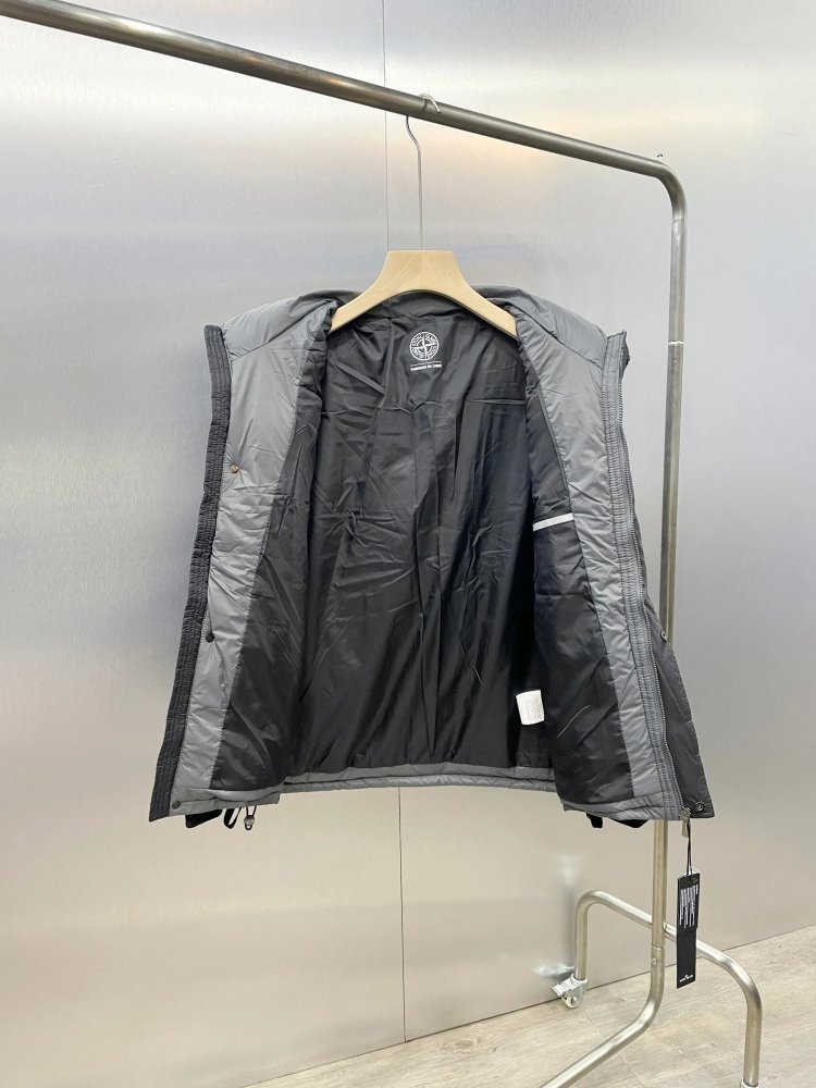 St0ne Island Small Logo Basic Style Down Jacket Black Grey