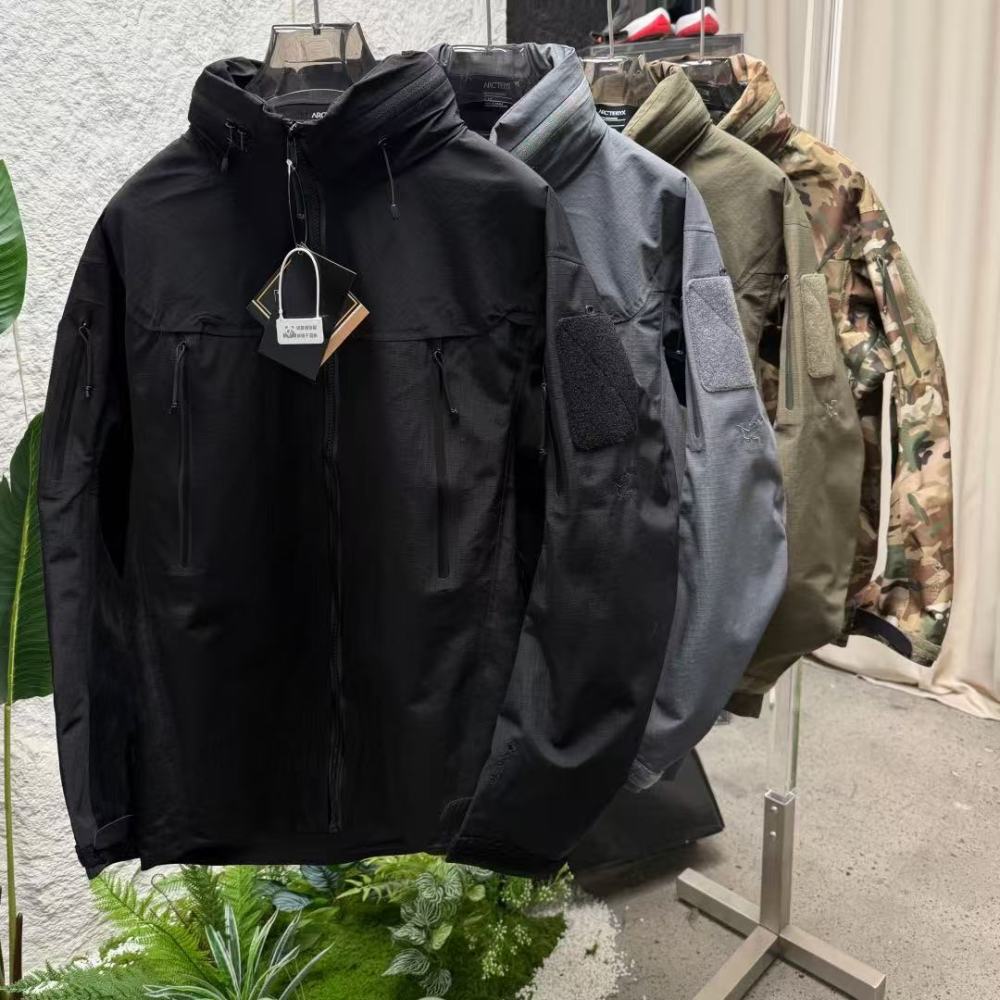 Arc Leaf Alpha Gen2 Army Hard Shell Gore-tex Jacket
