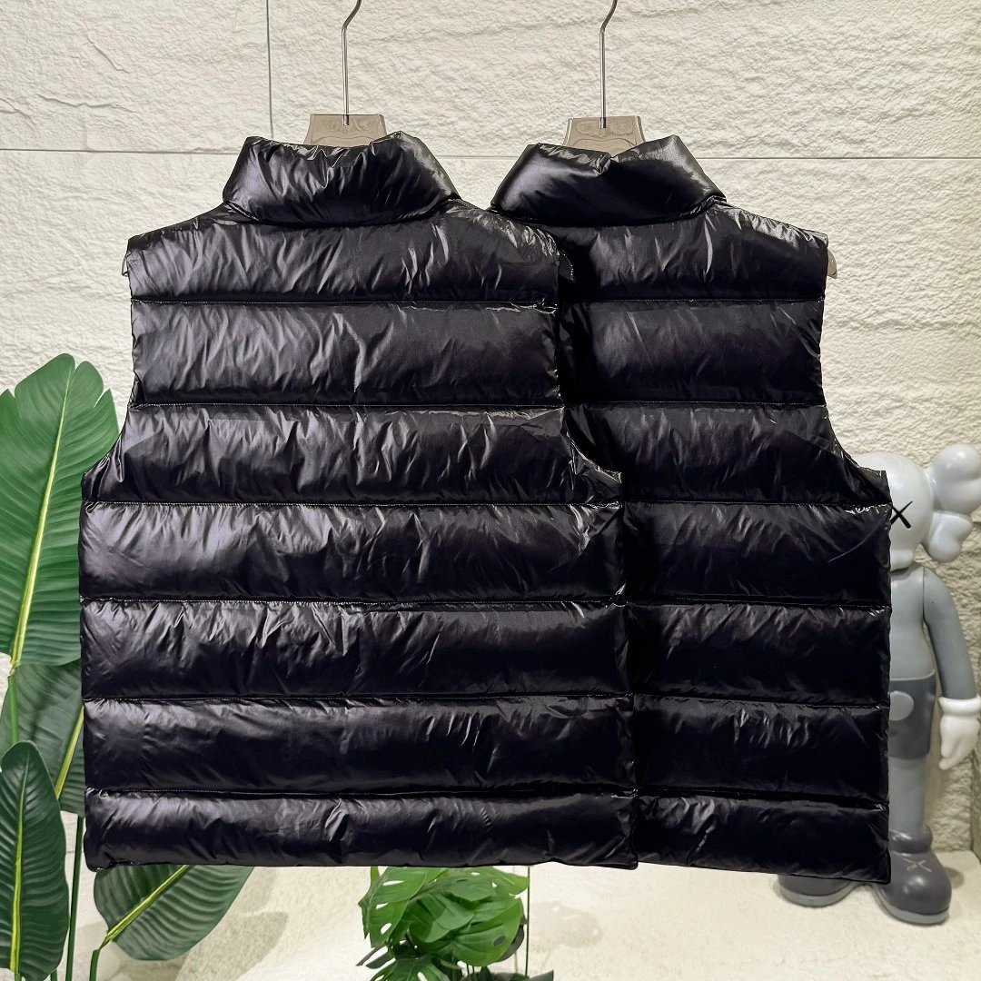 M0ncler classic down vest black