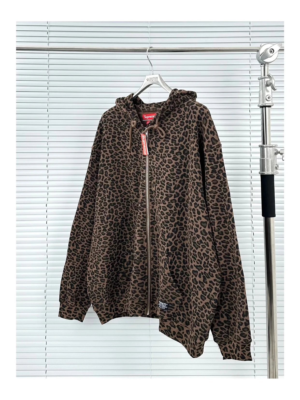 Sup SS25 WEEK16 Hooded Zip Up Thermal