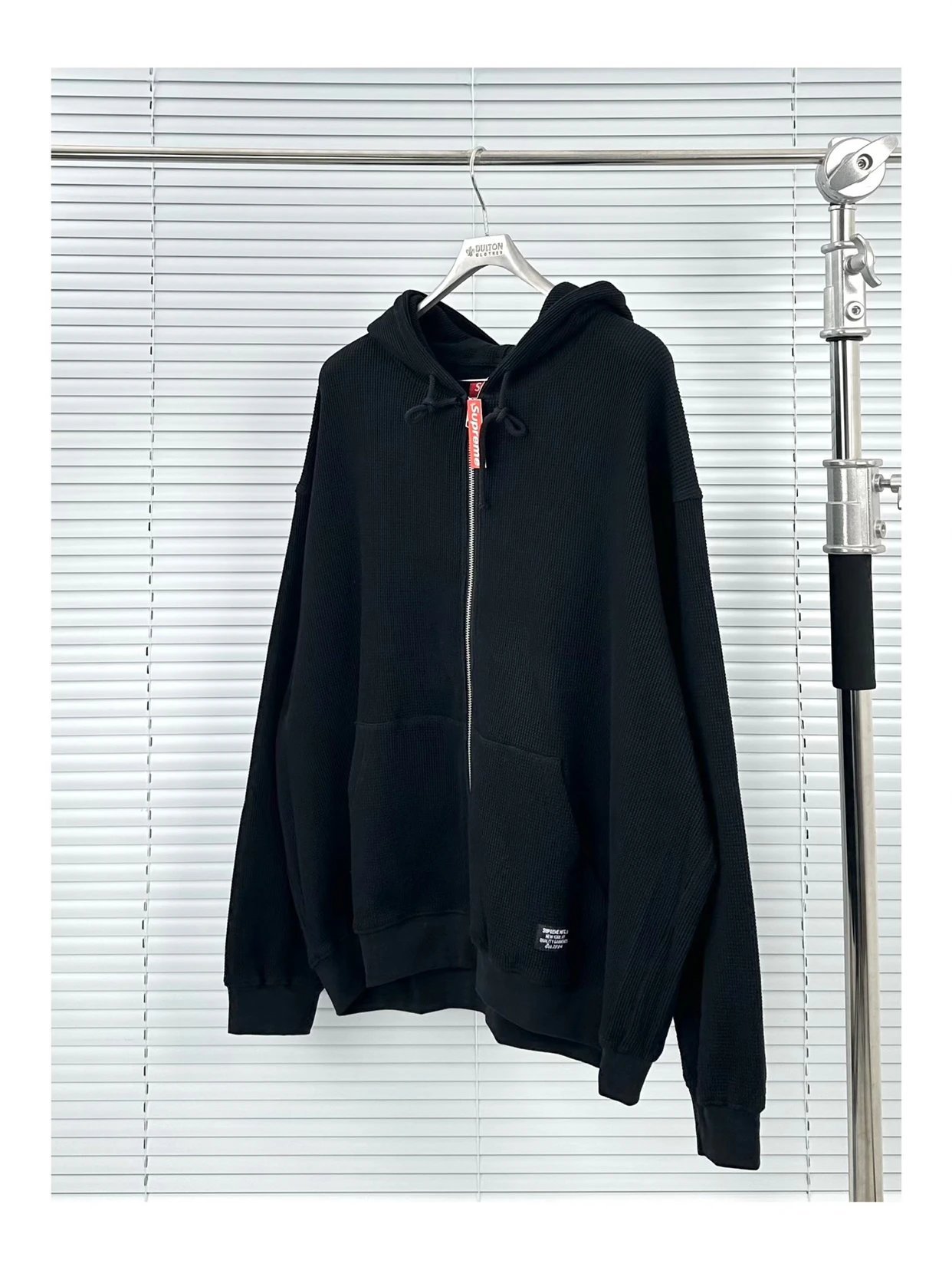 Sup SS25 WEEK16 Hooded Zip Up Thermal