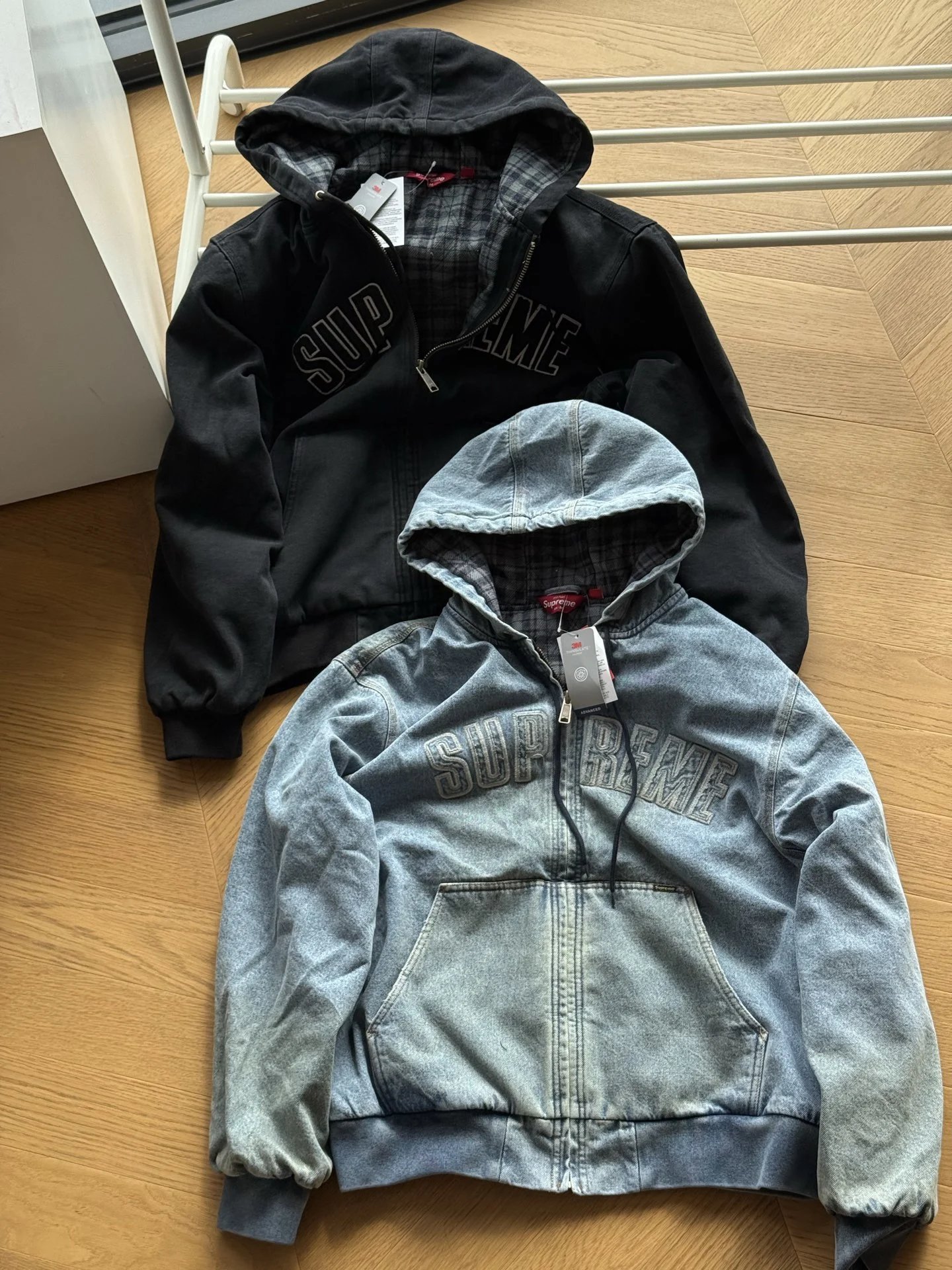 Sup Fw25 Week1 Reflective Arc Hooded Work Jacket 2 Colors