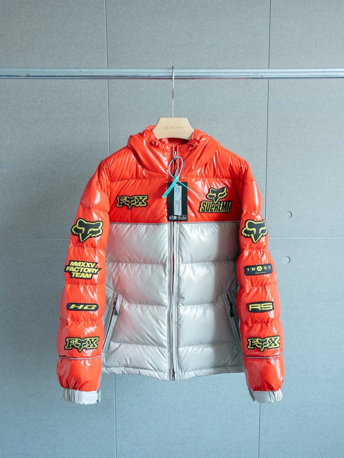 Sup x Fox Racing Week9 Shiny Down Puffer Jacket 3 Colors