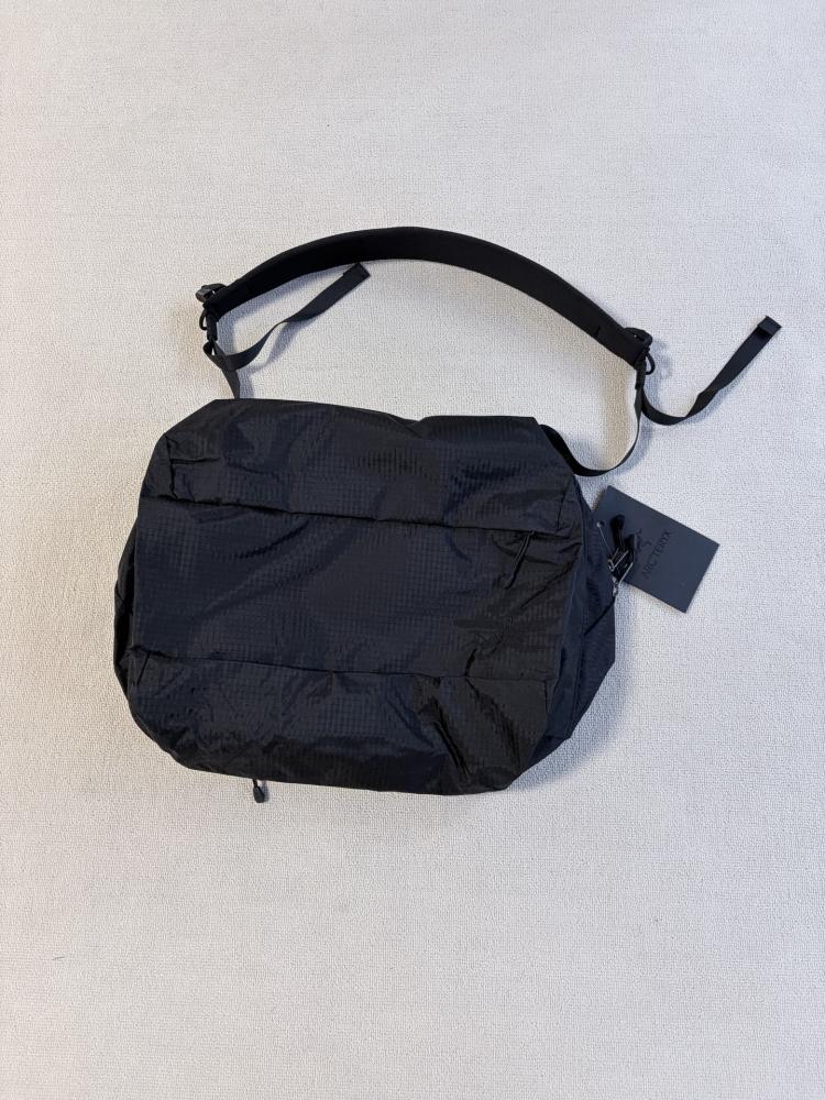 Arc 853583 40L Lon Gear Shoulder Luggage Bag