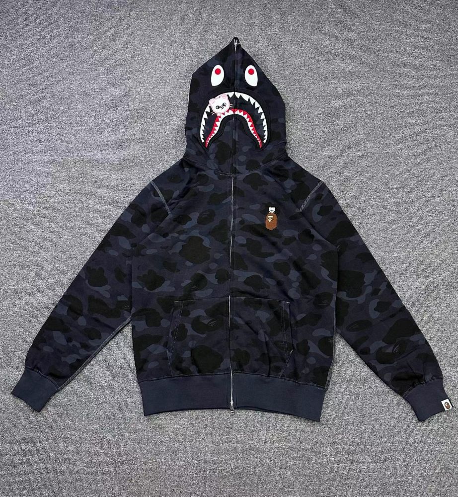1:1 quality version Bape Stray Kids FW25 Shark Camo Hoodie 4 Colors