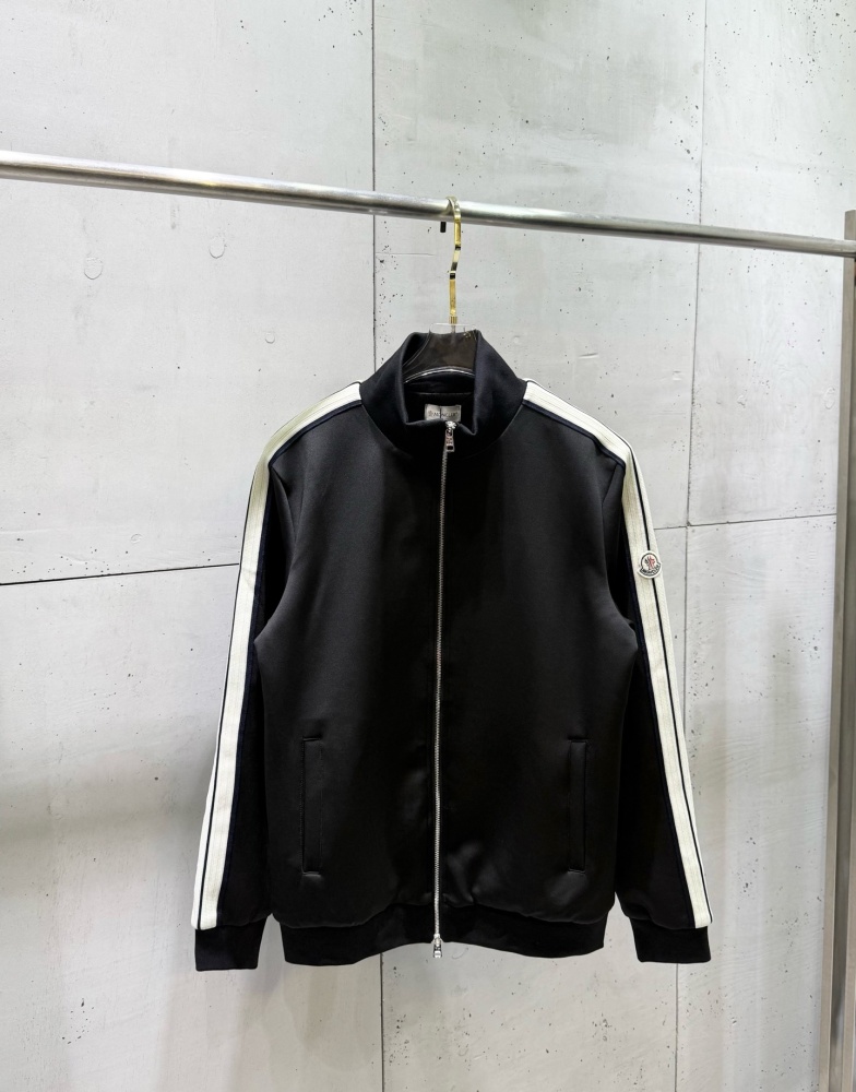 M0ncler 505843 Black Tracksuit Set