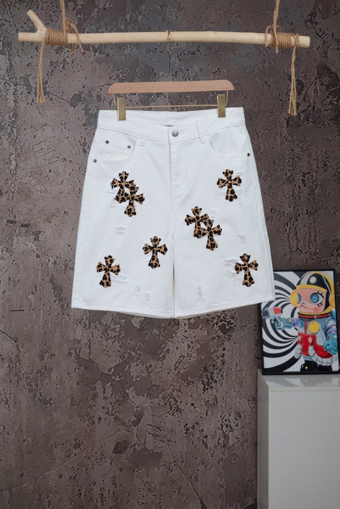 CH Leopard Print Crossings Jean Shorts