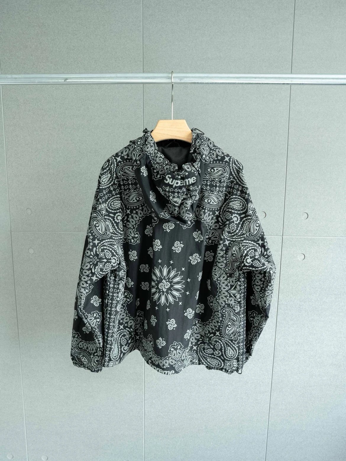 Sup week14 Reflective Bandana Anorak Jacket Pants 3 Colors