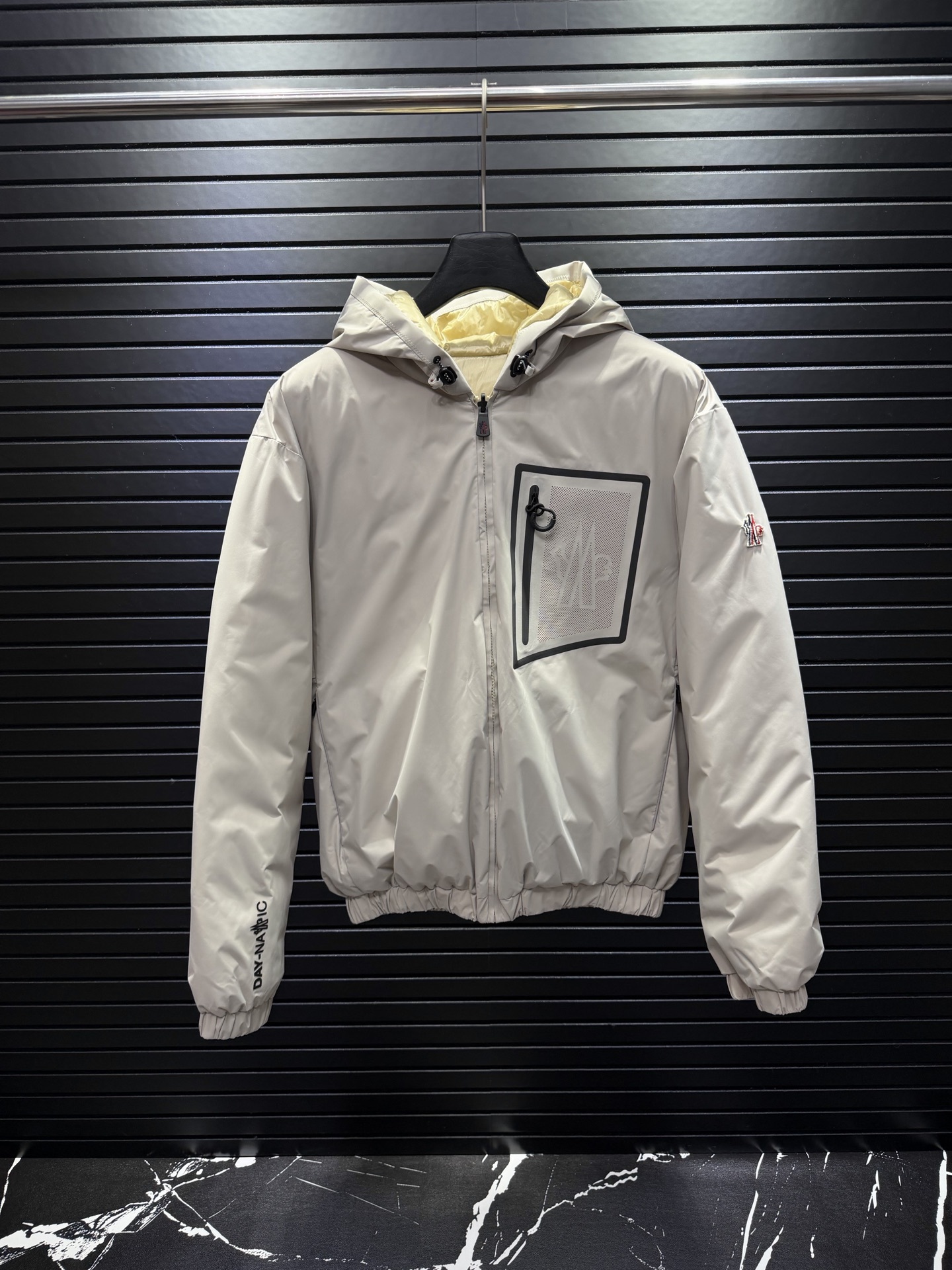 M0ncler Bergun 3M Pocket Reversible Down Jacket 2 Colors