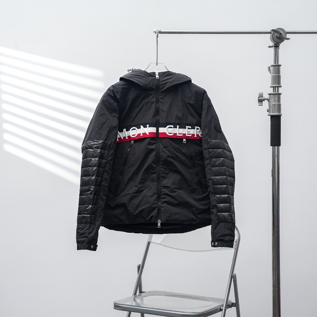 M0ncler 628547 SS21 LOGO Down Jacket 2 Colors