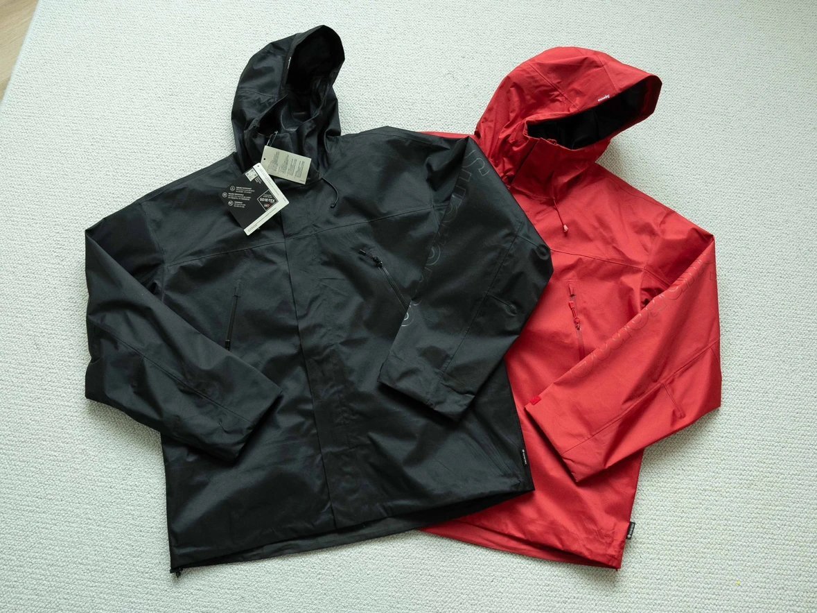 Sup x Ghostface Waterproof Hardshell Jacket Black Red