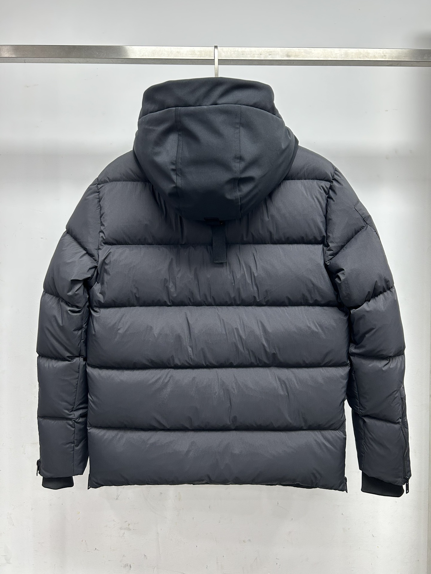 Moose knuckles J196 Black Down Jacket
