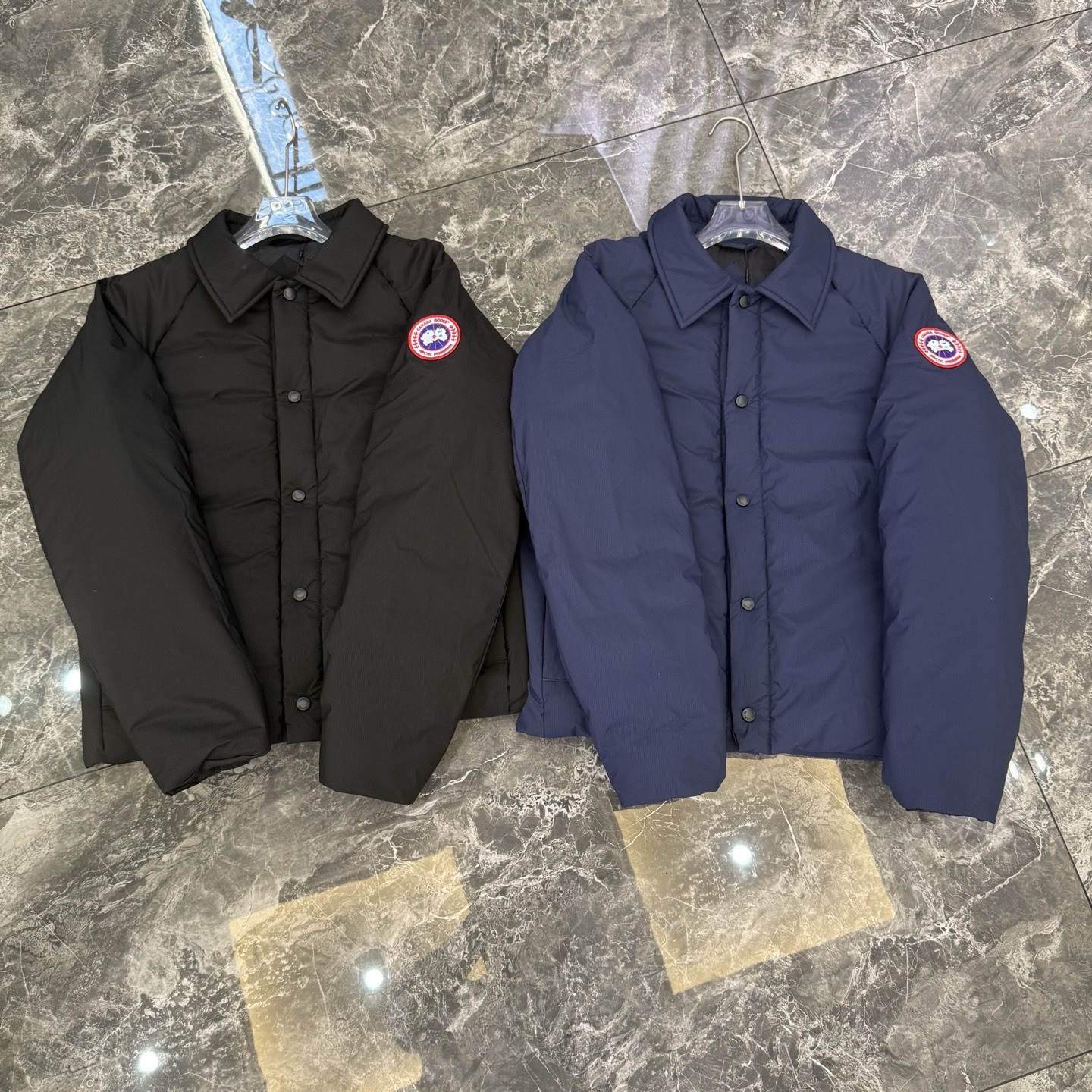 Canada G00se Lodge Hoody Down Jacket 2 Colors