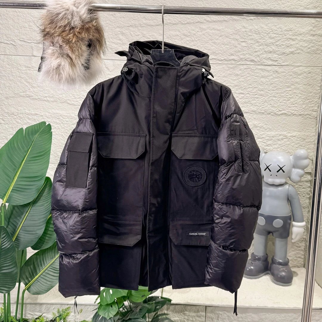 Canada G00se Paradigm Standard Expedition Park Down Jacket Black
