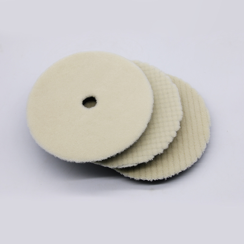 Wool polishing pad