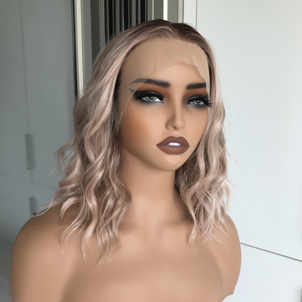 Chloe by AISOM Short Water Wave 12 Inches Apricrown Free Part Synthetic Lace Front Wig with Scandinavian Hairline Low Density for Summer