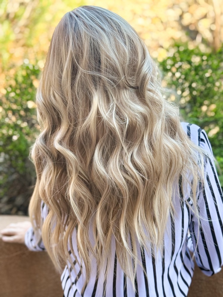 A49 by AISOM 13x6 True Glueless Wig Natural looking Wig Highlight Warm Blonde Wave Synthetic Lace Front Wig with Realistic Hairline 22 inches