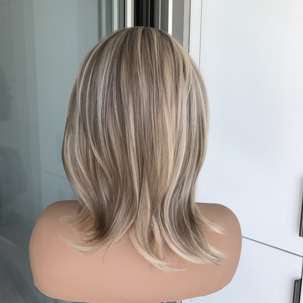 A01 by AISOM Free Part Glueless Lace Front Wig Warm Blonde Highlight Pre Plucked Hairline Natural Bob 13inches Synthetic Lace Wig for Women
