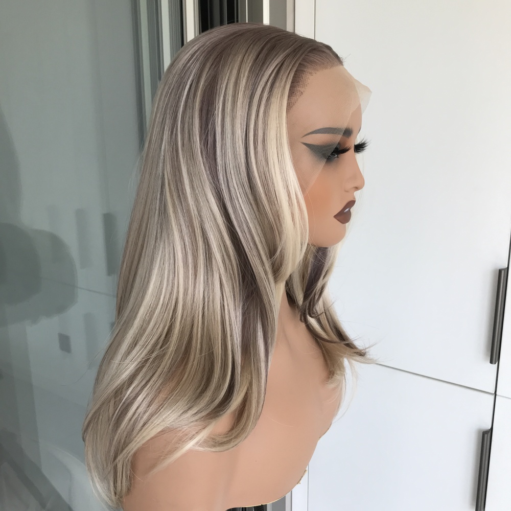 A67 by AISOM Bright Blonde Highlights 13x4 Free Part Lace Front Wig Layered Straight 17 Inches Heat Friendly Synthetic Wig for Women