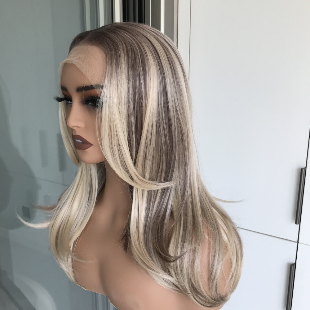 A67 by AISOM Bright Blonde Highlights 13x4 Free Part Lace Front Wig Layered Straight 17 Inches Heat Friendly Synthetic Wig for Women